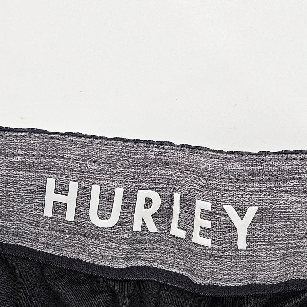 Hurley Mens Volley Swim Shorts‎ Trunks Large Vacation Pool Swimsuit Swimwear